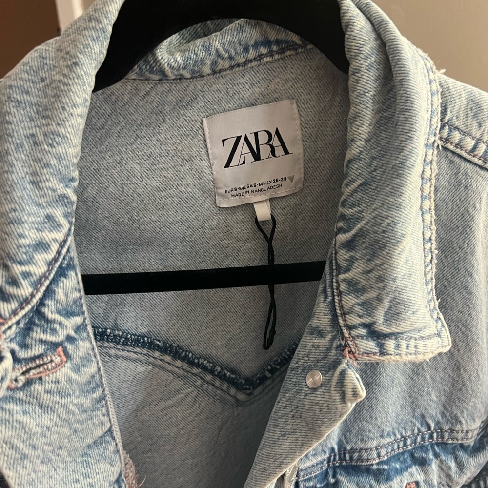 Zara - Picture 3 of 3